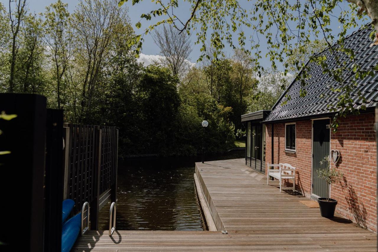 B&B Oan'T Wetter Dokkum Esterno foto