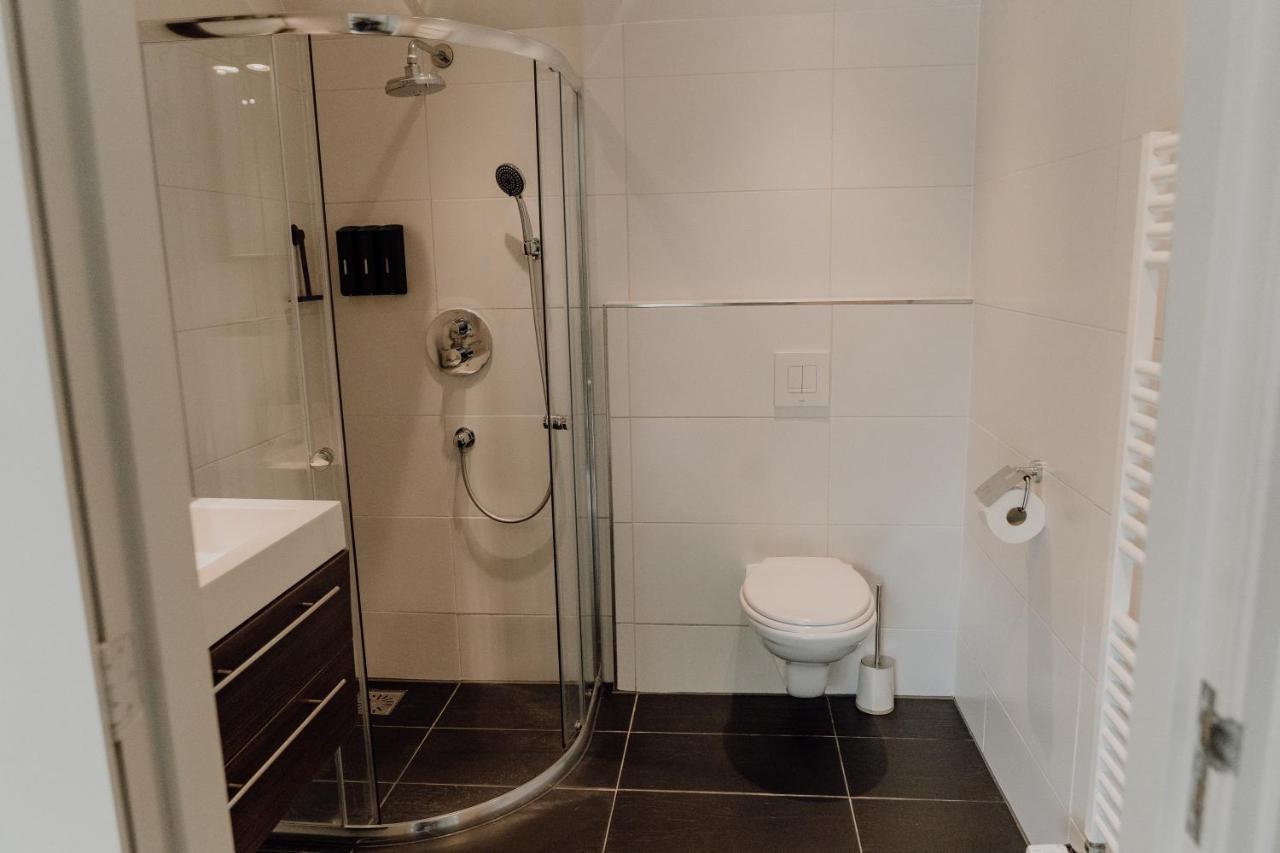 B&B Oan'T Wetter Dokkum Esterno foto